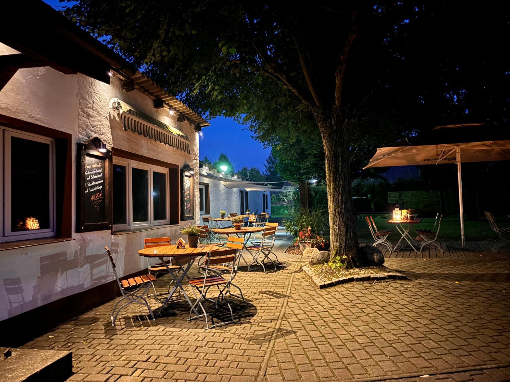 Pension Zum Alten Gasthaus Haensel Krauschwitz Exterior photo